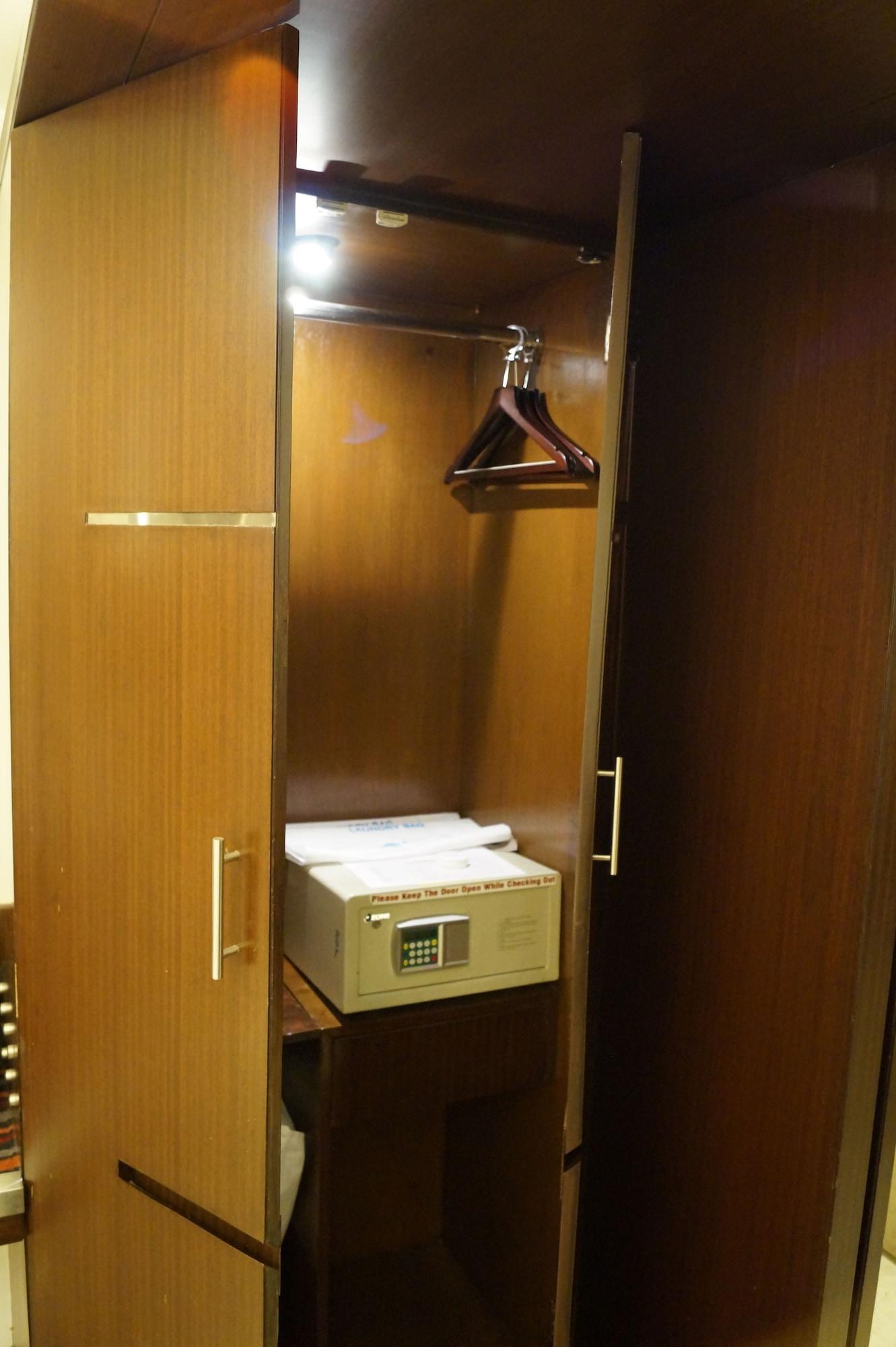 The President Hotel Bangalore Eksteriør bilde