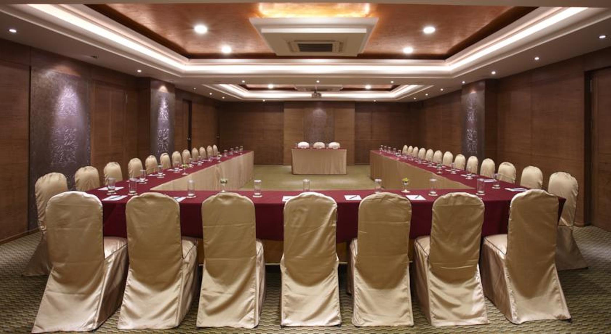 The President Hotel Bangalore Eksteriør bilde